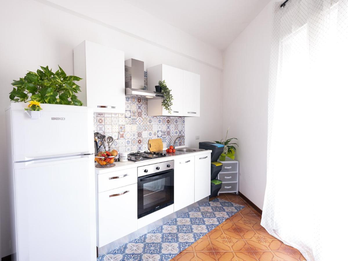 " Limoncello" Appartamento A 150 M Dal Mare ! Perfetto Per Famiglie E Coppie Alcamo Exterior photo